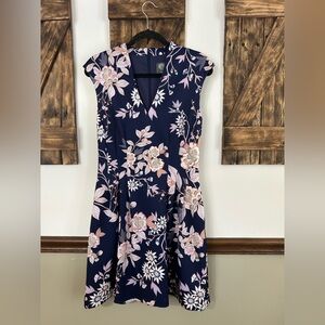 Vince Camuto Floral Scuba Dress Women’s Size 8